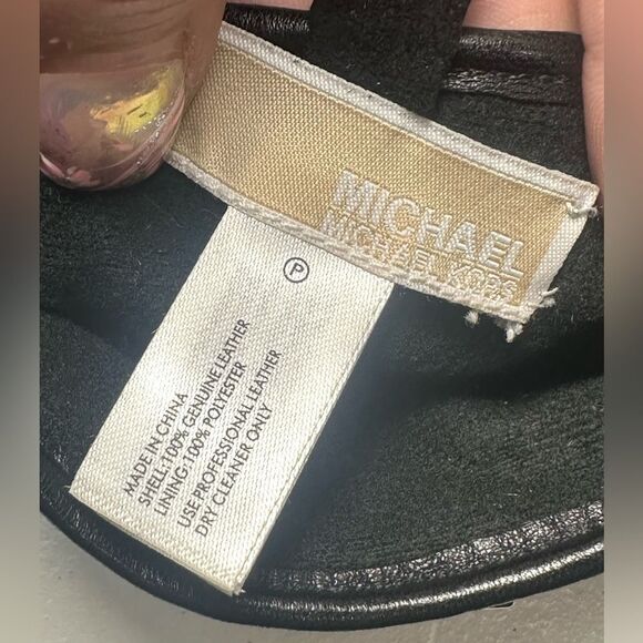 Michael Kors Quilted Leather Hamilton Gold Lock Black 100% Leather Gloves Large - Picture 7 of 7